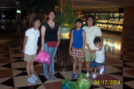 visiting Ate Glen in Indra Hotel
