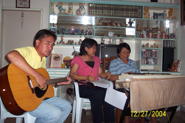 Kuya Resty, Ate Fe and the Pianist from Orion Church.
