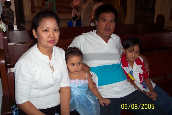 Tiyo Eddie's Family
