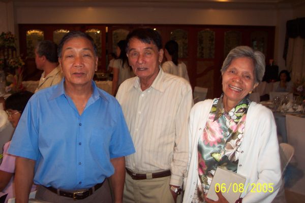 Cho Onching, Tatang & Cha Caying
