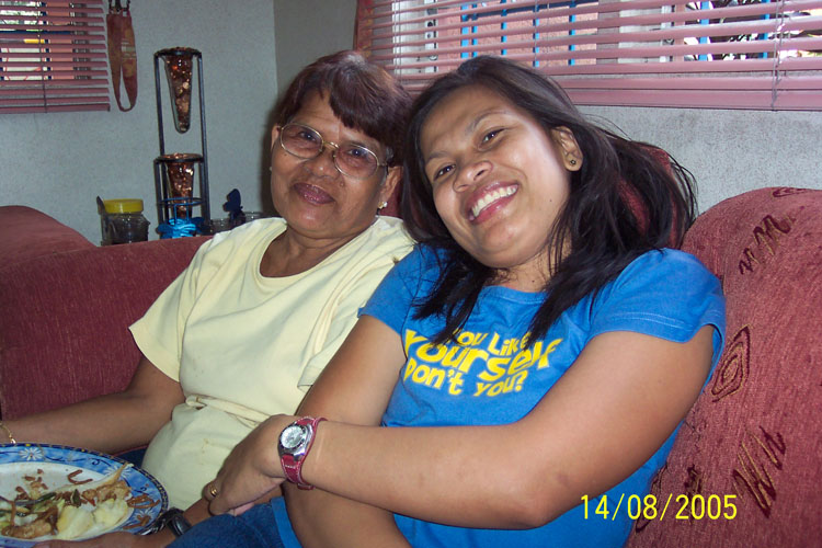 Inay and tita Raquel
