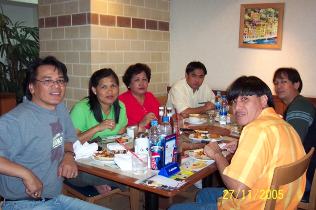 Lunch at Pizza house
