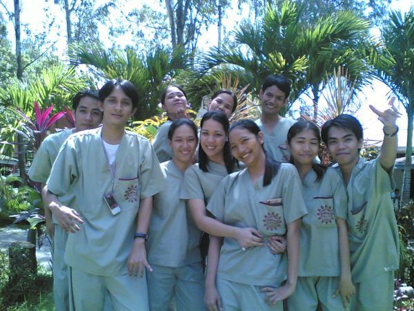 Aiza and her Nursing classmates
