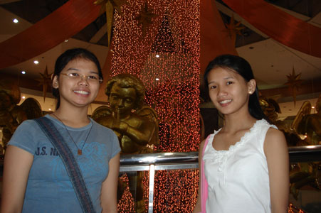 Inside Duty Free Shopping Mall Paranaque 2006
