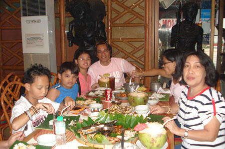 Dec 28, 2006 at Kalde-kaldero Aawitan ka Rest.
