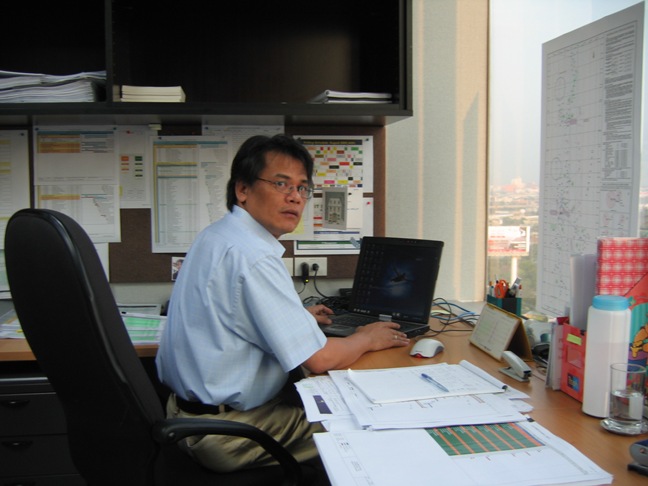 Busyman...the man oh the hour
Project Controls - Senior Planning Engineer 
Project Management Team
CUEL Bangkok Office
SCB Park Plaza West Tower
Thailand  
