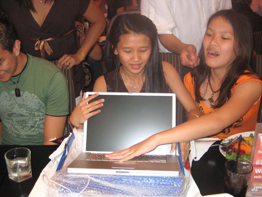 Papa & Mama's gift to me....Apple Laptop....Thank you!!!
