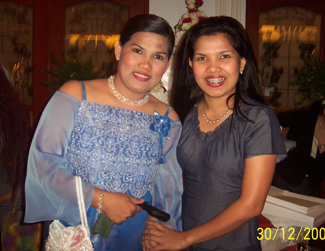 Mama and tita Janet
